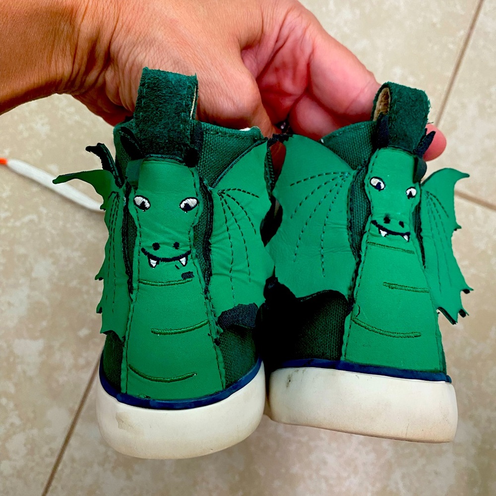 Mini Boden canvas high top sneakers - forest green dragon